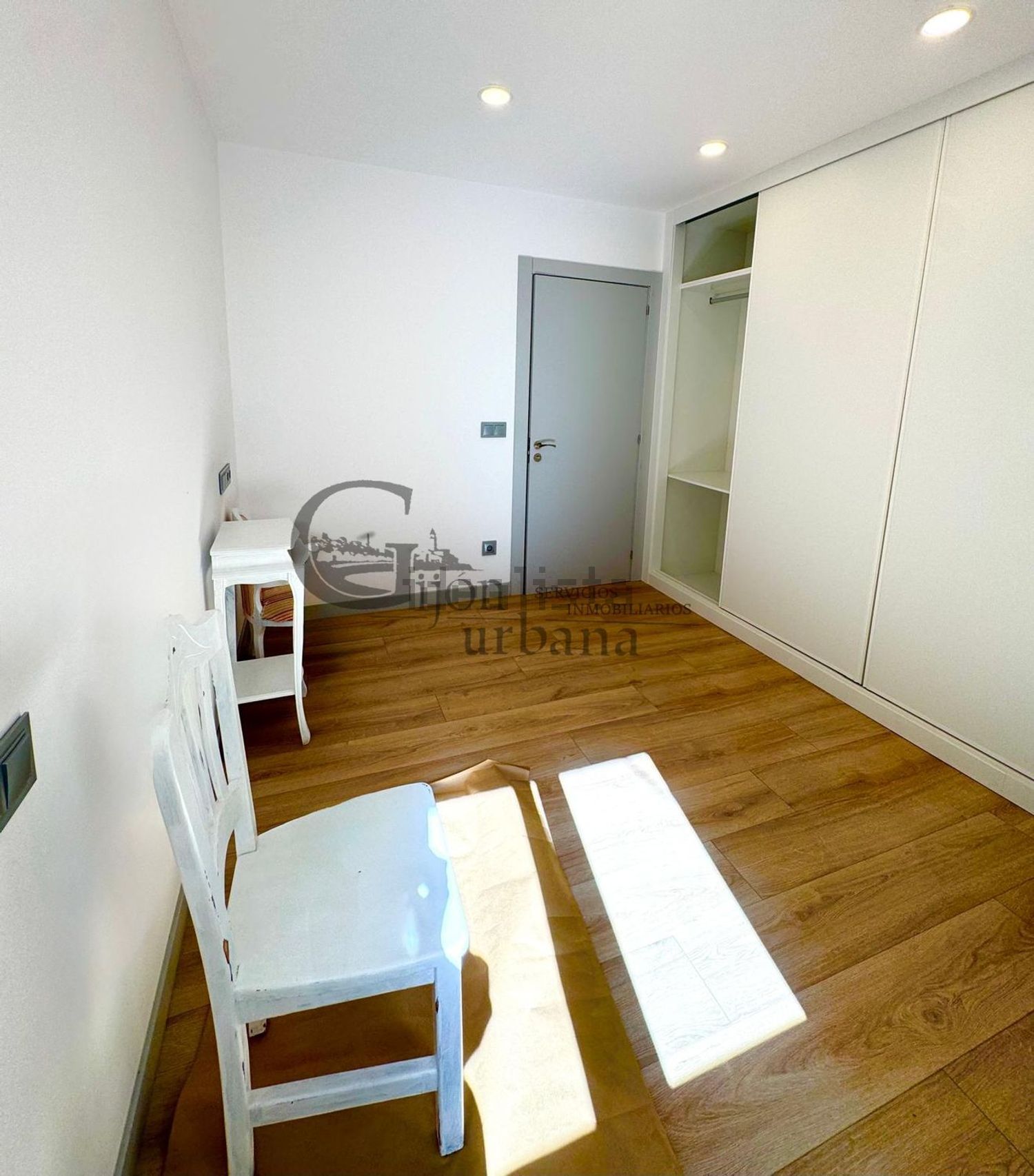 Pis de 105 m² a Gijón