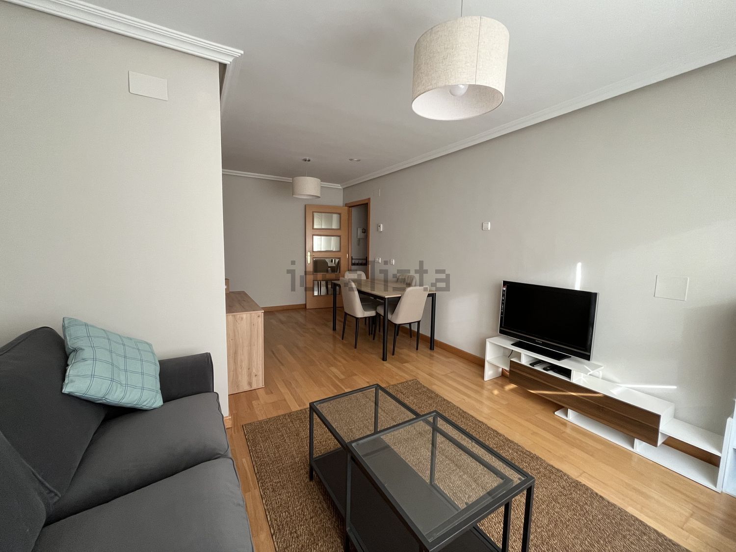 Pis de 75 m² a Àvila