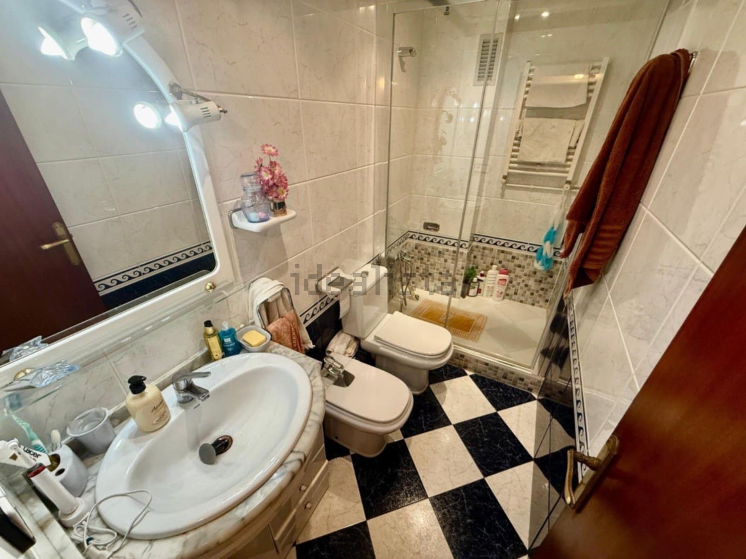 Habitació de lloguer, Cornellà de Llobregat