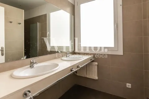 Квартира 220 м² в Барселоне