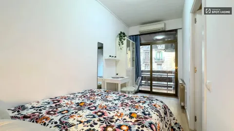 Room for rent, Barcelona