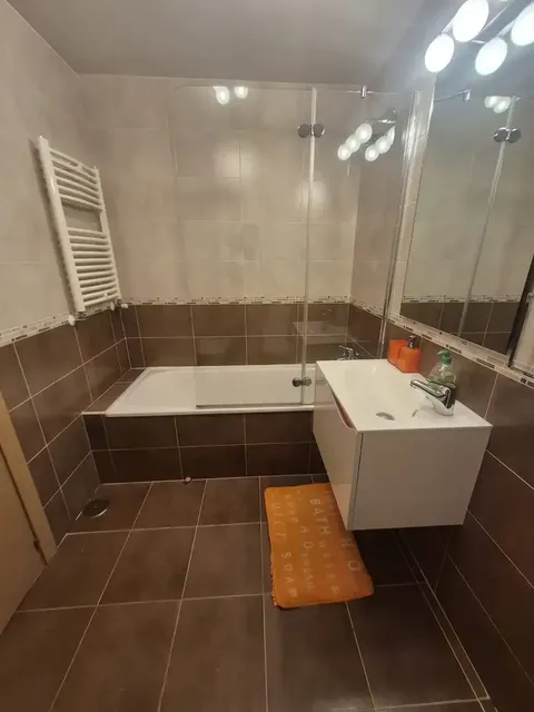 Pis de 95 m² a Àvila