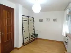 Flat 99 m² in Gijón / Xixón