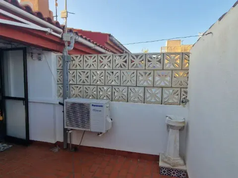 Casa de 218 m² a Motril