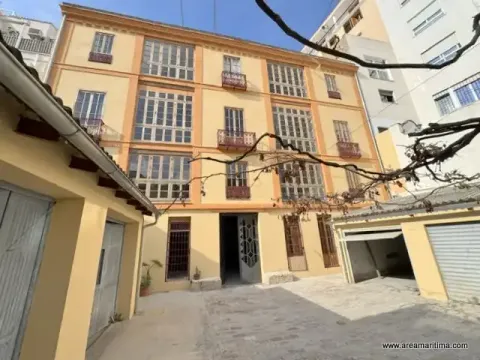 Pis de 170 m² a València