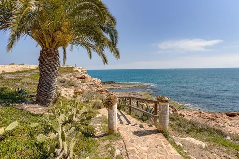 Casa de 123 m² a Oriola