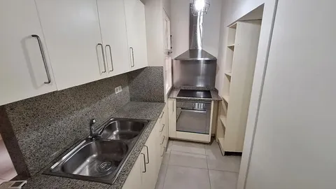 Pis de 93 m² a Sant Feliu de Llobregat
