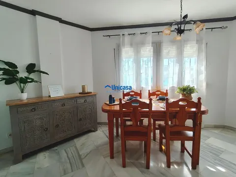 Haus 240 m² in Málaga