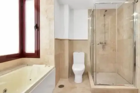 Casa 228 m² a Casares