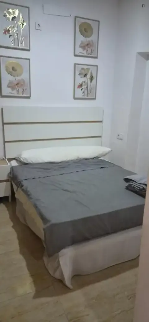 Chambre à louer, Séville
