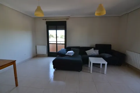 Haus 186 m² in Plasencia