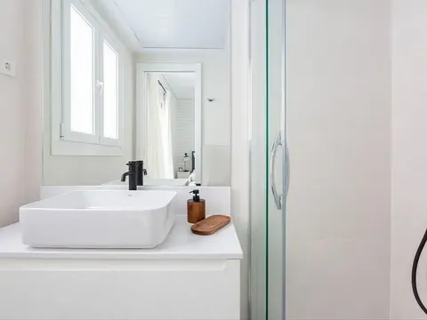 Habitació de lloguer, Arona