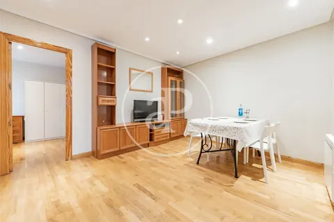 Wohnung 78 m² in Madrid