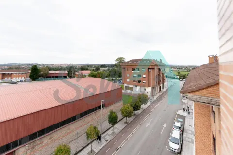 Wohnung 90 m² in Siero (4/51)