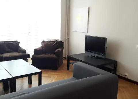 Room for rent, Barcelona (4/10)