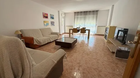 Appartement 106 m² à La Almunia de Doña Godina