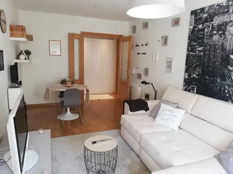 Pis de 77 m² a Lleó