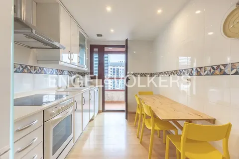 Appartamento 115 m² a Valencia