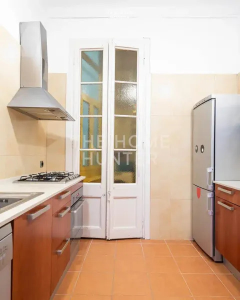 Квартира 75 м² у Барселоні
