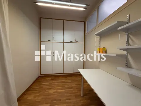 Pis de 296 m² a Terrassa