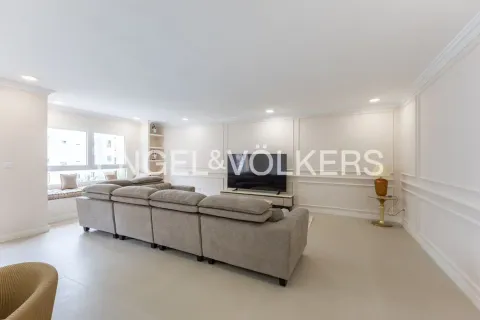 Appartamento 206 m² a Valencia