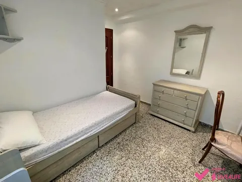 Wohnung 90 m² in Valencia