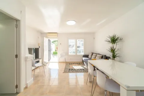 Casa de 170 m² a Oriola