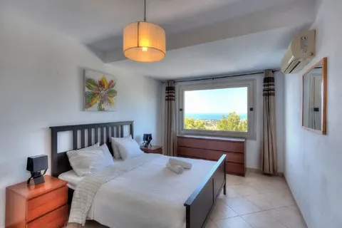 Haus 200 m² in Sant Josep de sa Talaia