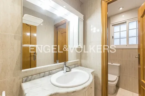 Haus 150 m² in Castelldefels