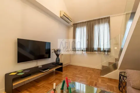 Flat 80 m² in Madrid