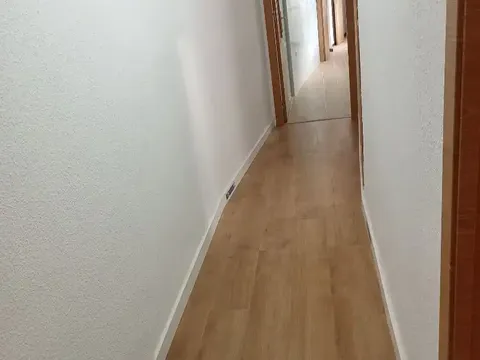 Pis de 84 m² a Almansa