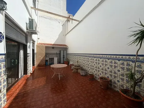 Casa de 236 m² a Rafelbunyol
