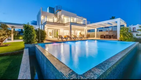 Apartamento 550 m² em Benahavís