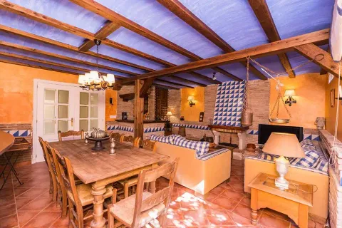 Maison 350 m² à Marbella (2/36)