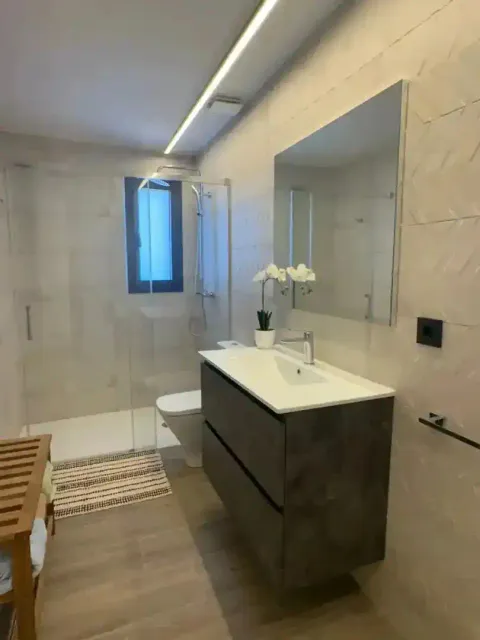 Piso de 100 m² en Tona