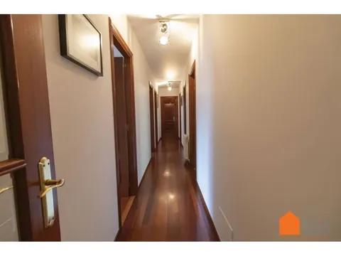 Pis de 128 m² a Ames