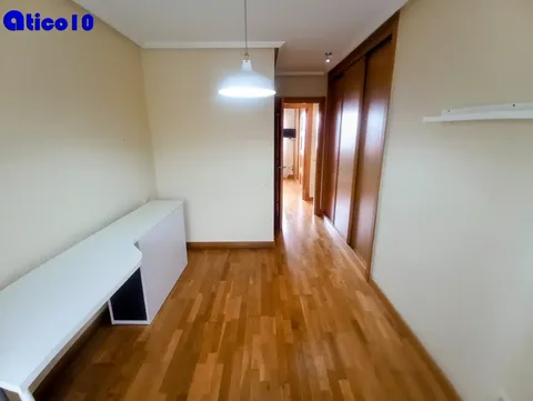 Wohnung 92 m² in Oviedo