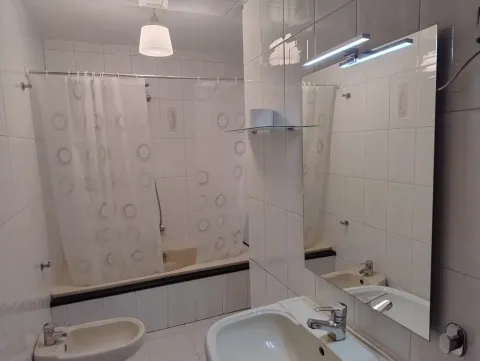 Appartamento 104 m² a Santiago de Compostela