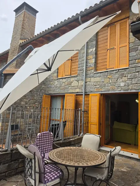 Casa de lloguer, Biescas