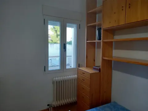 Pis de 95 m² a Àvila