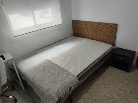 Pis de 65 m² a Còrdova