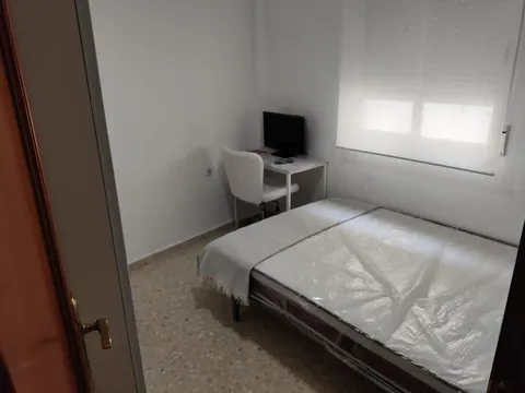Pis de 65 m² a Còrdova