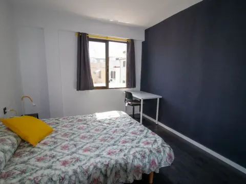 Pis de 90 m² a València
