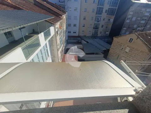 Pis de 110 m² a Ourense
