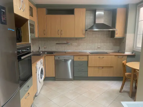 Piso de 105 m² en Avilés