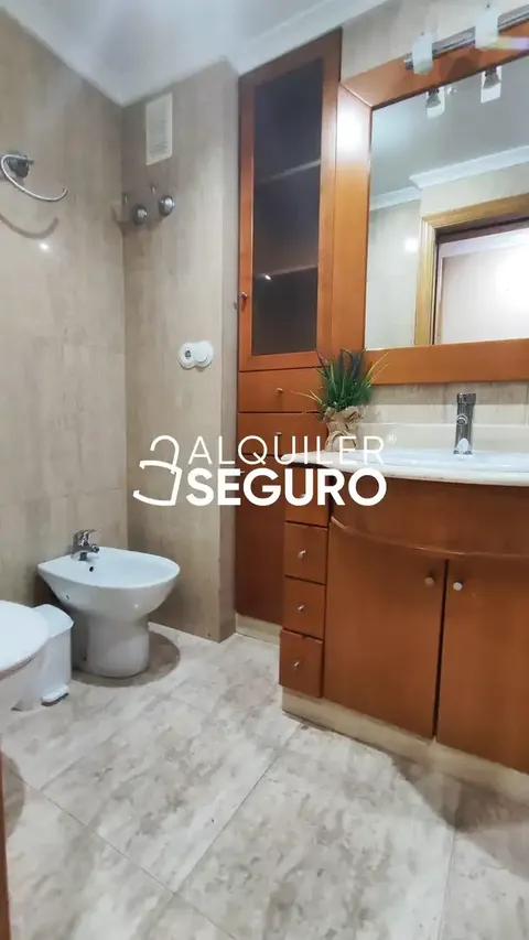 Pis de 85 m² a València