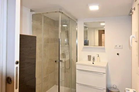 Appartamento 35 m² a Madrid (2/16)