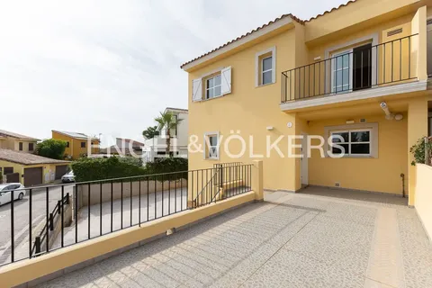 Casa de 250 m² a Riba-roja de Túria