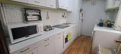 Pis de 100 m² a Àvila