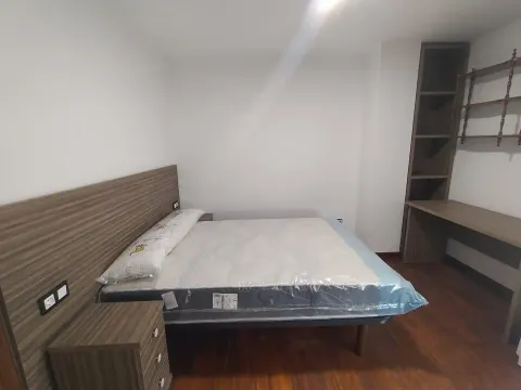 Wohnung 104 m² in Santiago de Compostela